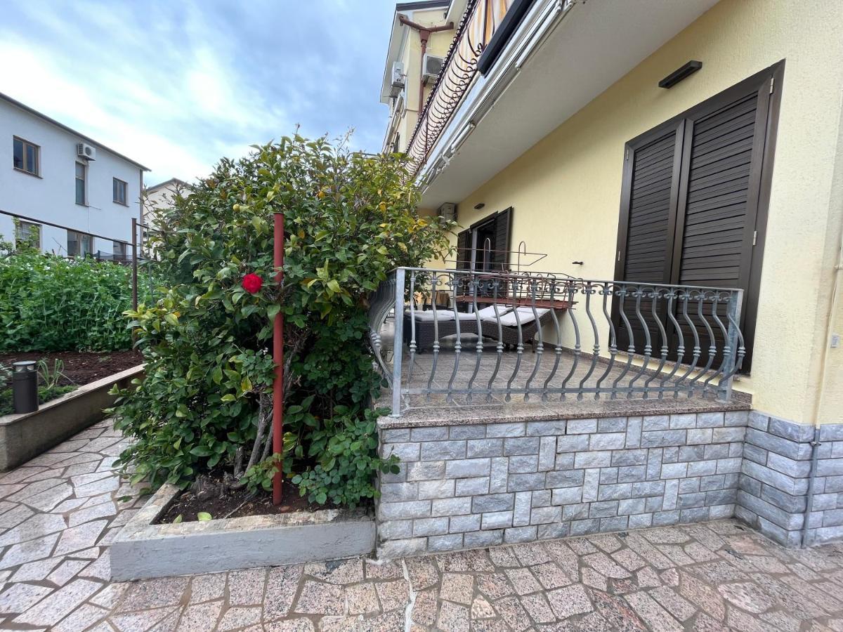 Holiday Apartments Sonne Rovinj Buitenkant foto