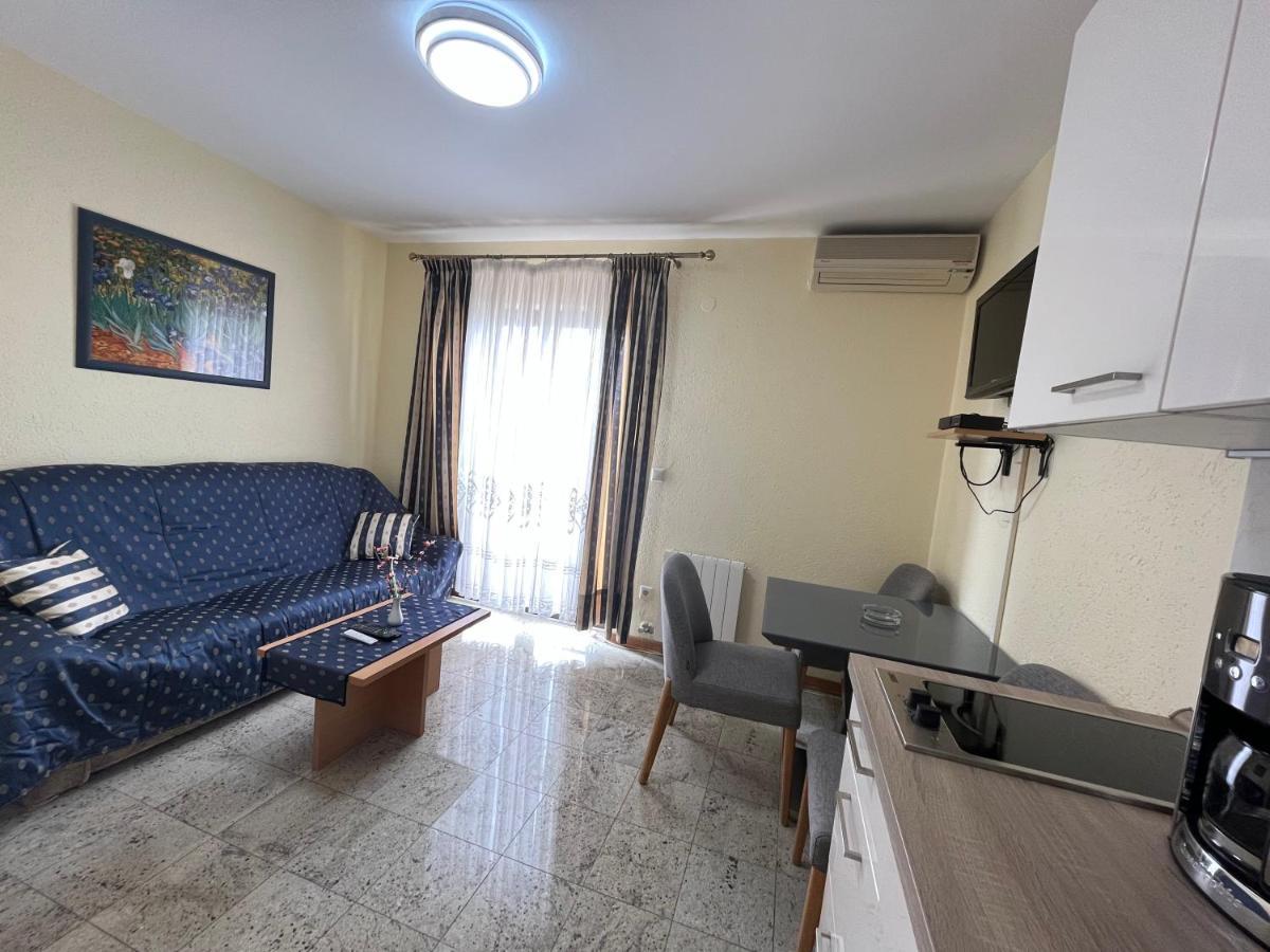 Holiday Apartments Sonne Rovinj Buitenkant foto